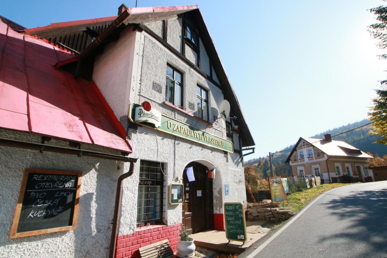 Penzion Paseky U Zapadlych Vlastencu المظهر الخارجي الصورة